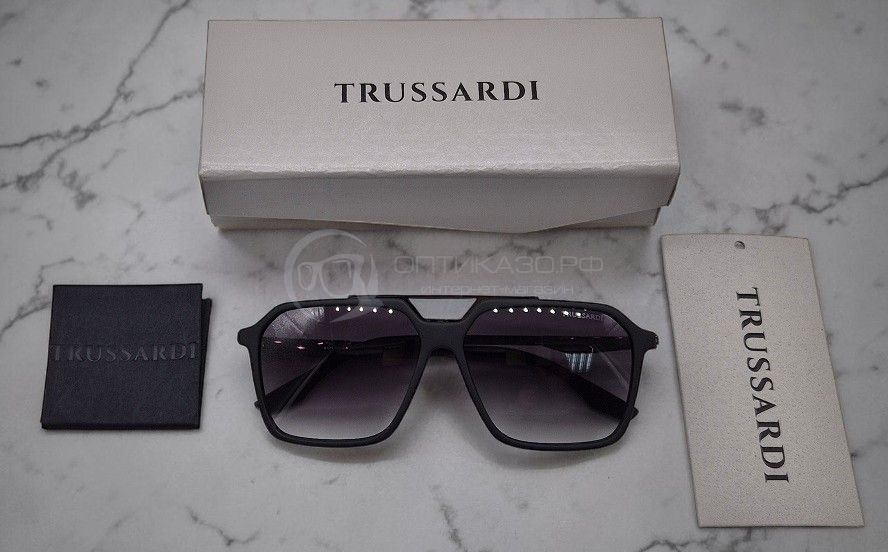 Солнцезащитные очки Trussardi TSM 9015